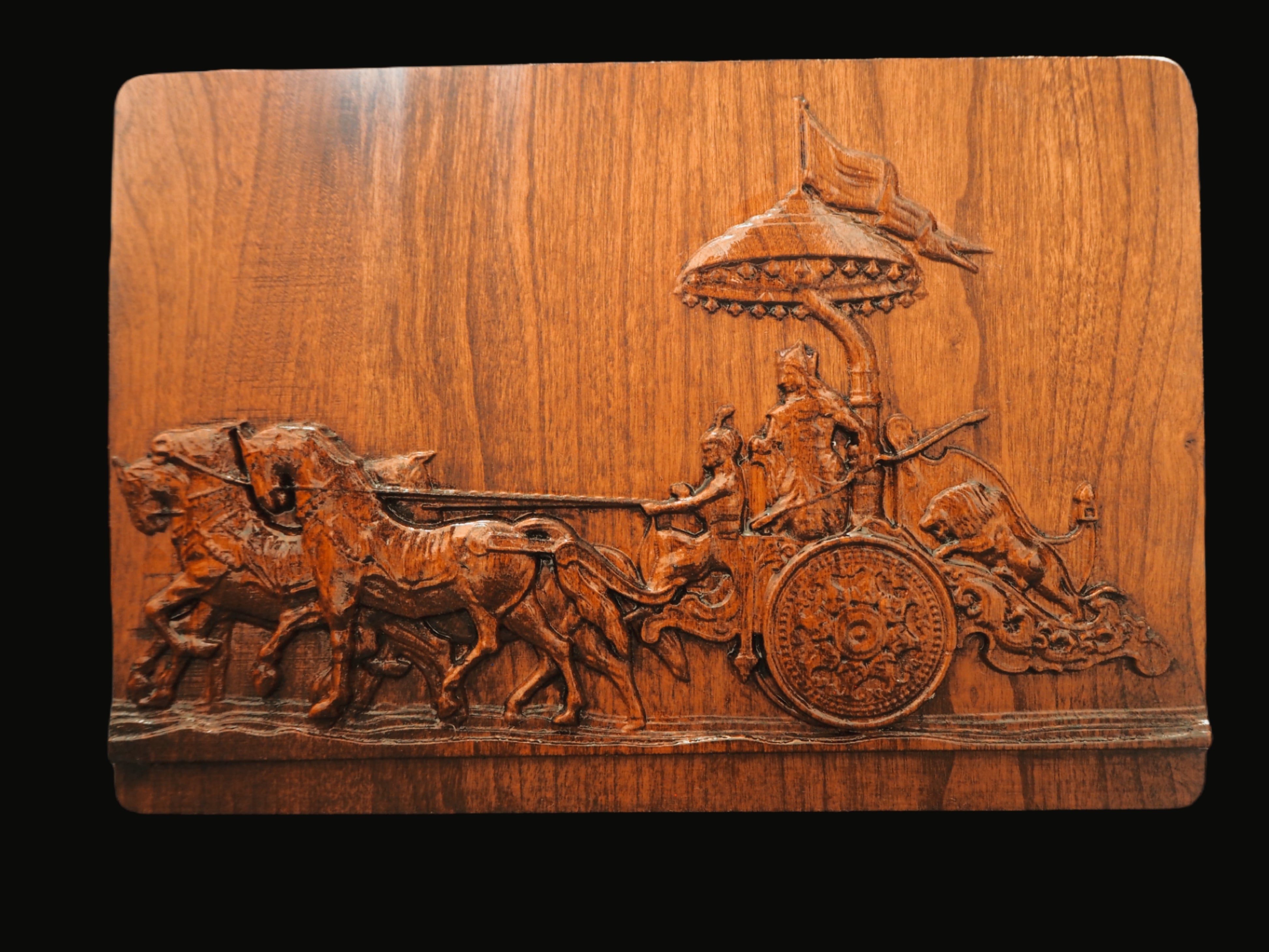 Krishna Arjuna War Scene Carving on Wood