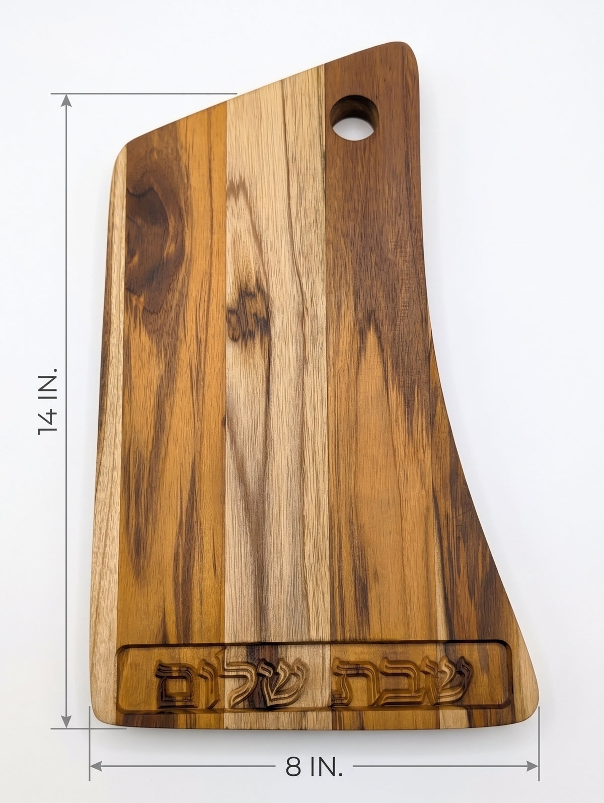 Elegant Wooden Challah Tray – Hand‑Carved ‘Shabbat Shalom’ Hebrew Design
